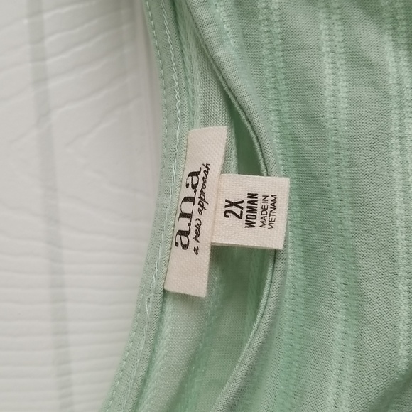 NWT Ana Women's lime green/white Stripe Tank size 2X - Picture 5 of 13